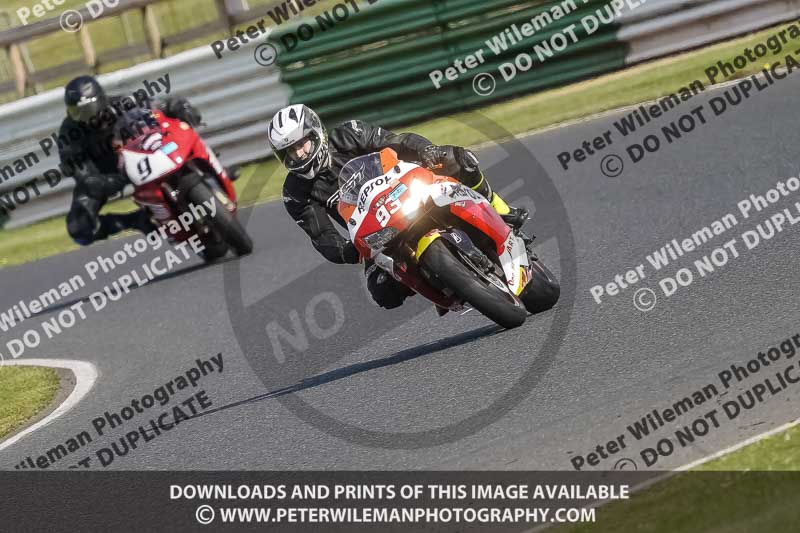 enduro digital images;event digital images;eventdigitalimages;mallory park;mallory park photographs;mallory park trackday;mallory park trackday photographs;no limits trackdays;peter wileman photography;racing digital images;trackday digital images;trackday photos